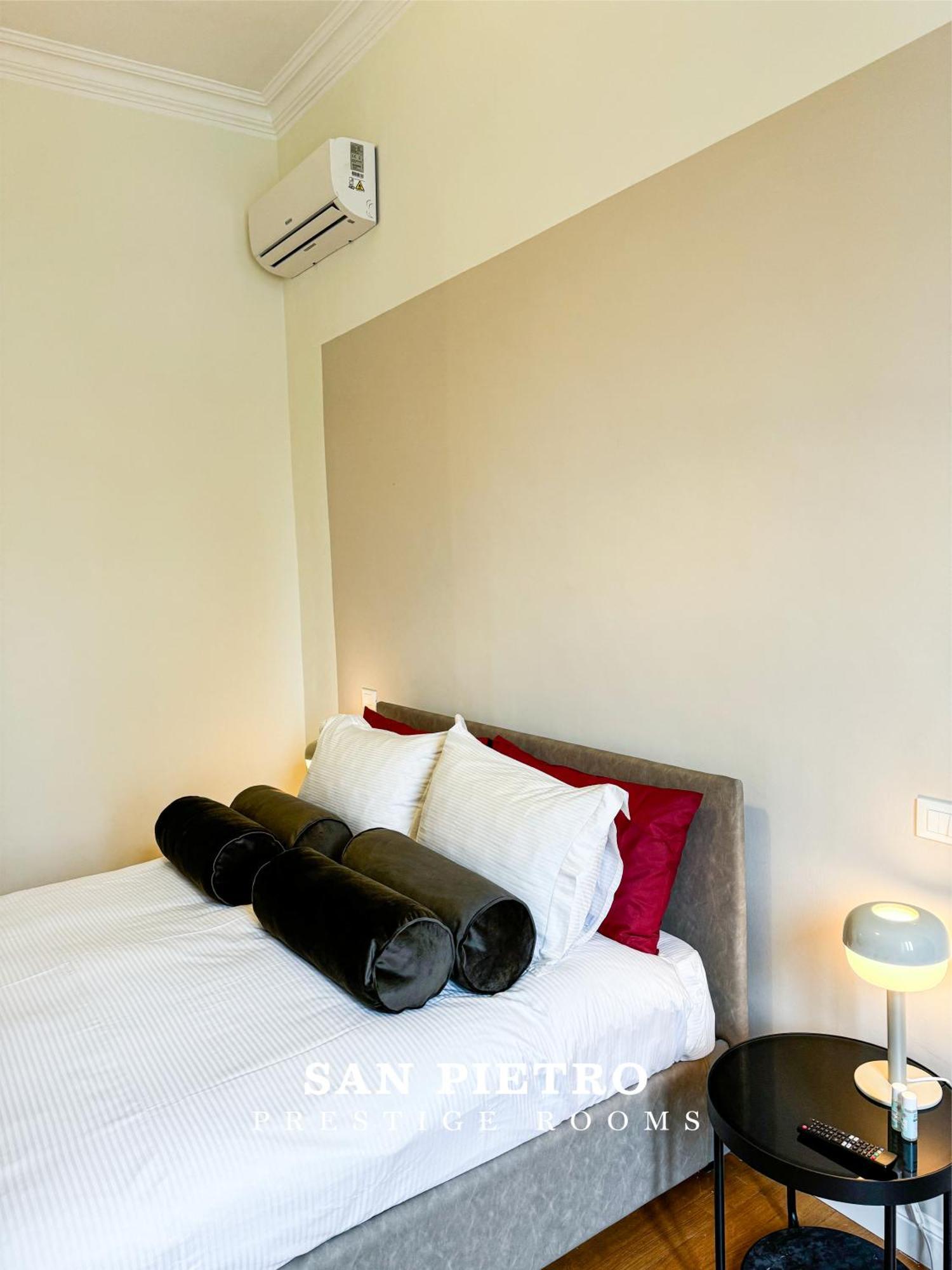 San Pietro Prestige Rooms โรม ภายนอก รูปภาพ